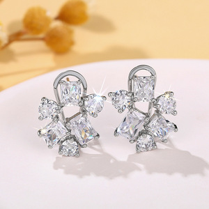 Orecchini a Perno Geometrici Irregolari per Donne, Accessori per Orecchie Dolci e Cool per Uso Quotidiano - Product Image 6