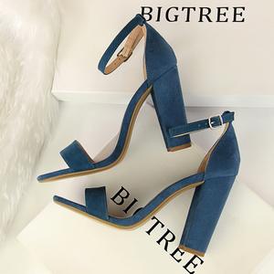 Scarpe da Sposa Bianche con <span class=keywords><strong>Tacco</strong></span> Alto da Donna, Punta Aperta, <span class=keywords><strong>Tacco</strong></span> Grosso 4 <span class=keywords><strong>cm</strong></span> <span class=keywords><strong>7</strong></span> <span class=keywords><strong>cm</strong></span> 9 <span class=keywords><strong>cm</strong></span>, Cinturino Semplice per Uso Estivo all'Aperto, Soletta in PU - Product Image 2