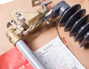 12kv 200A откидывающийся плавкий предохранитель вырезать с композиционный изолятор типа - Product Image 5