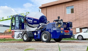 HENGYOU 4.0m³ Trommel betonmischer Selbst ladende mobile Beton mischmasch ine für selbst laden den Betonmischer - Product Image 3