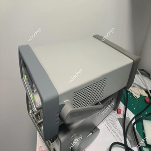 Función Agilent 33250A/Generador de forma de onda arbitraria, 80MHz En buenas condiciones de segunda mano - Product Image 3