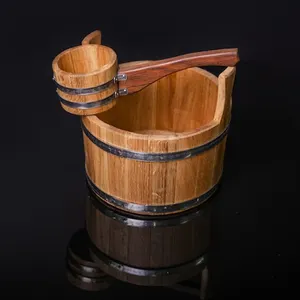 Cubo de infusión de accesorios de sauna personalizado Cubo de madera Cucharón de madera para sauna Cubo de roble para baño de madera