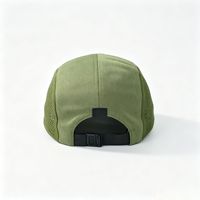 Quantité minimum de commande : 50 |   Échantillon de 3 jours |   Casquette de course à 5 panneaux en maille perforée verte avec impression de logo personnalisé - BSCI OEM pour les marques de sports de plein air