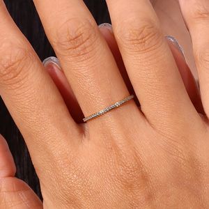 Style Européen Américain 18K Ultra-Fin Zircon En <span class=keywords><strong>Acier</strong></span> <span class=keywords><strong>Inoxydable</strong></span> Plaqué <span class=keywords><strong>Bague</strong></span> Polyvalente Bijoux Simple Bagues De Pierres Précieuses De Luxe - Product Image 3