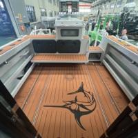 Bateau de pêche sportive à cabine rapide en aluminium de 7.5m avec conception de bateaux à coque en V profond avec moteur à vendre