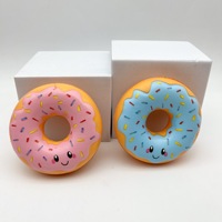 Jouet Squishy en PU en forme de Donut à Rebond Lent, Gâteau Alimentaire Simulé, Anti-Stress, Jouet Sensoriel, Unisexe 14+ Vente en Gros