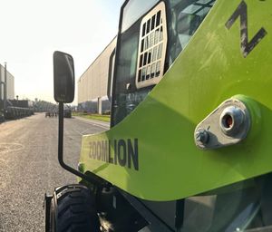 Chargeuse compacte sur pneus Zoomlion 3 tonnes 0,4 m³ ZS080V de haute qualité en stock - Product Image 5