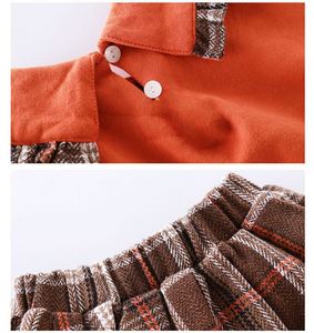Conjunto de Dos Piezas para Niña, Primavera-Otoño, Camisa con Cuello Peter Pan Bordado y Falda Tartán, Venta al Por Mayor - Product Image 5