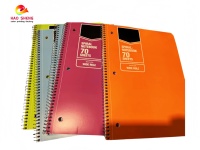 Cahier d'exercices scolaire personnalisé avec reliure spirale, formats A4/A5/A6, papier offset et couverture en carton, logo personnalisé