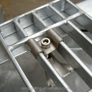 Clips de <span class=keywords><strong>caillebotis</strong></span> en acier Accessoire de rechange durable pour l'installation de <span class=keywords><strong>caillebotis</strong></span> en acier <span class=keywords><strong>extérieur</strong></span> - Product Image 3