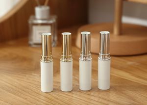 Tubes de rouge à lèvres et de baume à lèvres DIY de haute qualité de 2,8 g disponibles dès maintenant - Product Image 2