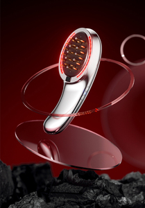 Peigne à lumière rouge 3-en-1 pour la croissance des cheveux, masseur de cuir chevelu à micro-courant EMS, brosse électrique pour cheveux avec infusion d'huile essentielle pour la repousse des cheveux A - Product Image 4