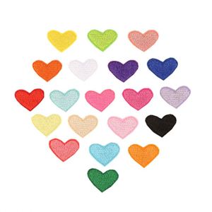 Petits patchs brodés en forme de cœur colorés, taille 2*2.6cm, en fer ou à coudre, pour sacs et vêtements, style Kawaii - Product Image 1