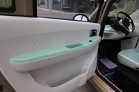 Voiture électrique urbaine homologuée en Europe avec certification EEC COC CE, carrosserie compacte, maniabilité et stationnement faciles en zone urbaine