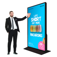 Système d'affichage numérique Android pour hôtel à écran plein format personnalisable de 70/75/80/86 pouces, ultra-fin, indice de protection IP65 pour les promotions