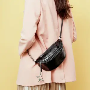 Thời Trang Mới Phụ Nữ Màu Đen Da Thật Fanny Bag Phụ Nữ Banana Leather Eo Gói Túi Ngực Với Chuỗi