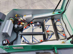 جهاز تغذية جديد من نوع البطارية الكهربائية لمزارع الألبان والماشية ، معدات يدوية ومفيدة مع شحن - Product Image 4