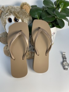 Tongs décontractées en caoutchouc pour hommes, sandales souples EVA, chaussures de plage antidérapantes en PVC, vente en gros - Product Image 1