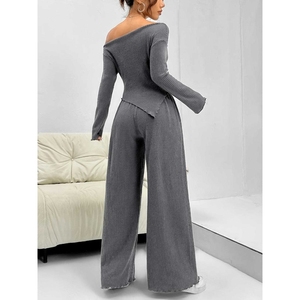 ชุดลำลองใหม่ เสื้อถักคอปกเดี่ยวแบบเปิดไหล่ กางเกงขายาวทรงกว้าง ชุดเซ็ต 2 ชิ้นสำหรับผู้หญิง แฟชั่น - Product Image 4