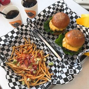 Fluorescent Agents-free 30gsm 15" X 10 3/4" Sandwich Burger Wrap <b>Greaseproof</b> Deli Interfolded Dry Wax <b>Paper</b> - Product Image 2