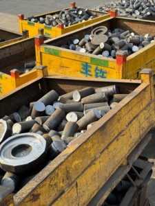 Chất lượng cao tùy chỉnh xích 20a8t không chuẩn đôi Pitch Xích OEM - Product Image 5