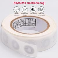 Étiquettes RFID NFC programmables personnalisées avec puce NTAG213 215 216 13,56 MHz HF Étiquettes RFID PET rondes 25 mm étanches