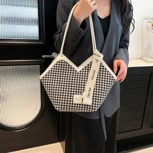 Nouveaux sacs fourre-tout à carreaux en toile grande capacité pour femme 2026 avec fermeture éclair et doublure en polyester toutes saisons - Product Image 4