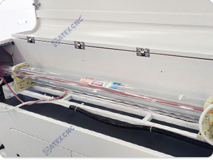 封闭式二氧化碳激光切割雕刻机 1390 二氧化碳激光切割机，用于加工书签和定制钥匙扣 - Product Image 4