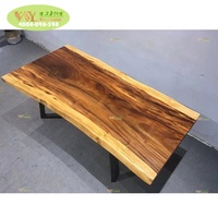 Mesa de Comedor de Madera de Nogal Natural con Borde Vivo, Mesa de Salón con Patas de Metal