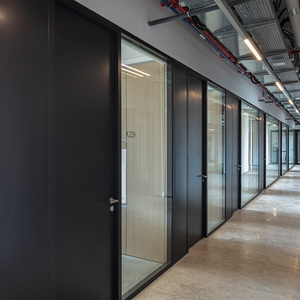 Parete Divisoria Modulare per Ufficio Personalizzabile, Facile Installazione, Pannello in Acciaio, Privacy, Isolamento Acustico Efficiente, Separatore per Ambienti - Product Image 5