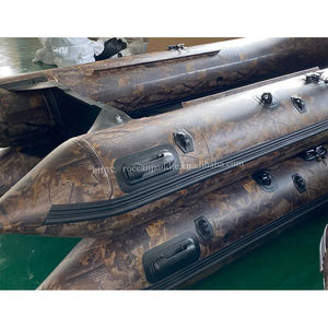 Camouflage gonflable de bateau de pêche de bateau en caoutchouc de PVC d'OEM d'usine avec le moteur électrique - Product Image 2