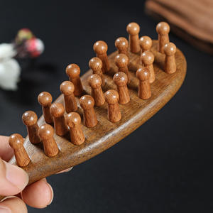 Peine de masaje de cuero cabelludo de sándalo portátil multifuncional, masajeador de cabeza de cuero cabelludo, cepillo Gua Sha para mujeres y hombres, crecimiento del cabello - Product Image 2