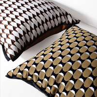 Vente en gros de taie d'oreiller personnalisée Jacquard de luxe pour la décoration de la maison canapé or housse de coussin motif géométrique série de housses de coussin