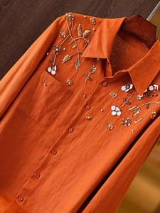 Camicette in Lino di Alta Qualità Nuova Collezione Primavera Estate 2026 <span class=keywords><strong>Camicetta</strong></span> da Donna con Colletto Rovesciato Decorazione con Perline Maniche Lunghe Blu <span class=keywords><strong>Arancione</strong></span> - Product Image 3