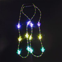 Collier de perles lumineuses LED Fleur de Lys violet, vert et or pour Mardi Gras, défilés de carnaval, fêtes costumées et événements festifs, vente en gros