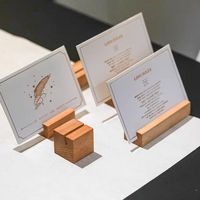 Table créative en bois, présentoir de bureau, décoration en bois massif, porte-cartes pour documents d'affaires, souvenir