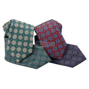 Cravate à fleurs imprimée en soie verte rouge Cravatte en Seta Cravates à médaillon bleu marine pour homme 2024 - Product Image 1