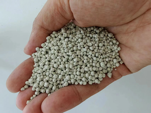 Premium umwelt freundlicher Katzenstreu sand Natürlicher Deodorant & starker Klumpen Staubfreier kugelförmiger Holz streu - Product Image 4