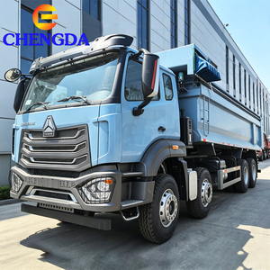Sinotruck Howo NX 8x4, Camión Volquete de Caja Cilíndrica Tipo U, 375 HP, 12 Ruedas, Euro 5, Camión de Servicio Pesado - Product Image 4