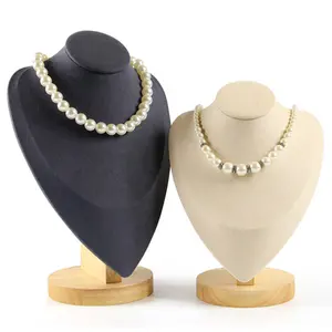 米色/黑色雕刻胸围吊坠项链展示人体模型的珠宝店独特项链展示架