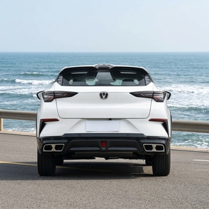 Auto Usata Changan UNI-T a Basso Consumo di Carburante 6.45L/100km, SUV Urbano 5 Posti, 1.5T Turbo, Veicolo Familiare ad Alta Sicurezza per l'Esportazione - Product Image 4