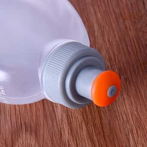Bouteille d'eau de sport OEM <span class=keywords><strong>AONIJIE</strong></span> SD05 170 ml sans BPA pour l'hydratation, sac à dos de course, accessoires de plein air - Product Image 5