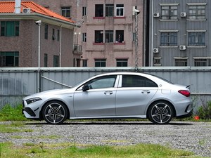 <span class=keywords><strong>AMG</strong></span> <span class=keywords><strong>GT</strong></span> Popular Venta caliente Sport Car China Edición especial Vehículo de 5 puertas y 4 plazas - Product Image 6