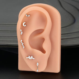 ASTM F136 titanio pequeño Flatback Luna mariposa CZ cartílago Stud pendientes cadena colgante cartílago Helix Tragus Piercing joyería - Product Image 1