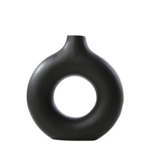 Vase en céramique d'ornements d'usine créative Décoration de <span class=keywords><strong>meubles</strong></span> de maison avec fleurs Vase en porcelaine à vendre - Product Image 1