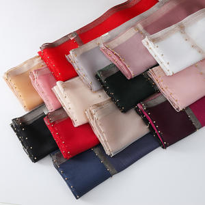 2025女式夏季新款轻质真丝欧根纱披肩围巾奢华素色真丝混纺串珠钉珠春季 - Product Image 2