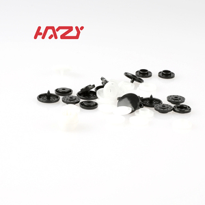 Nhà Máy Giá Rẻ Giá Bé Snaps Nút Cho Quần Áo Snap Nút Nhựa Màu Sắc Vòng Bốn Lỗ Nhựa Áo Sơ Mi Nút - Product Image 2
