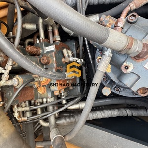 Excavadora Usada Hyundai 305LC-9S de 30.5 Toneladas, Bien Mantenida, para Trabajos Pesados de Construcción y Demolición - Product Image 4