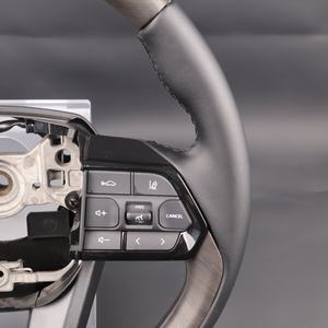 พวงมาลัยไม้แบบกำหนดเองสำหรับ Toyota Hilux Land Cruiser Hilux <span class=keywords><strong>Fortuner</strong></span> Camry A91 MK5 105 120 200 Series - Product Image 5