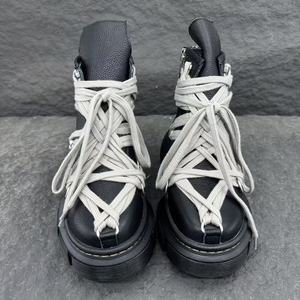 Chaussures montantes tendance de qualité supérieure, à semelle épaisse et rehaussante, en cuir véritable, idéales pour la marche en extérieur. - Product Image 1